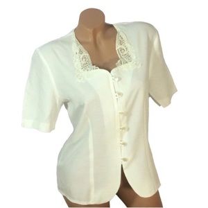 Amari embroidered collar lace shirt